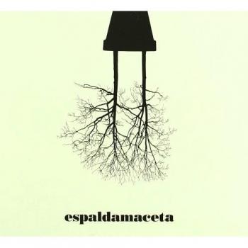 Madera Y Poca Luz