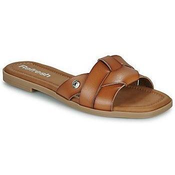 Sandalia de mujer Refresh 171551 Taupe con suela de goma y detalle trenzado