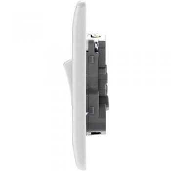 Nexus 843-01 - Triple interruptor de doble posición con base para pared