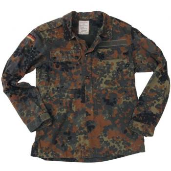 Militär a - Chaqueta de camuflaje del ejército