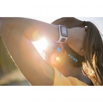 TomTom Runner 2 Music- Reloj Deportivo con música, Color Morado/Azul, Talla S