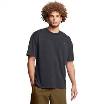 Camiseta Casual de Hombre Under Armour Oversized Logo Lavado Corto Negro/Blanco