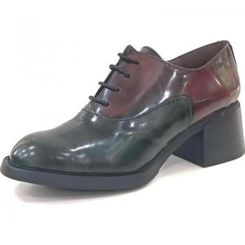 Zapato Wonders G6142 para mujer en color marrón, zapatos de piel Darel verde oscuro con altura de tacón, zapato casual de piel con cordoneras y suela de goma Irati en cuero