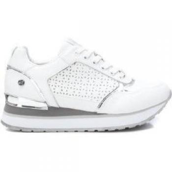 Zapatilla de mujer Xti 142403 beige cordón