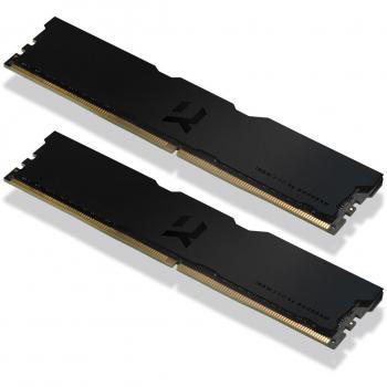 Memoria RAM GoodRam DDR4 32GB CL18 de Alto Rendimiento con Diseño IRDM DEEP BLACK