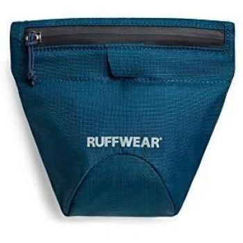 RUFFWEAR Bolsa Pack out, Bolsita de Premios y Dispensador de Bolsas para Excrementos - Luna Azul, Mediana 6,1 x 5,3