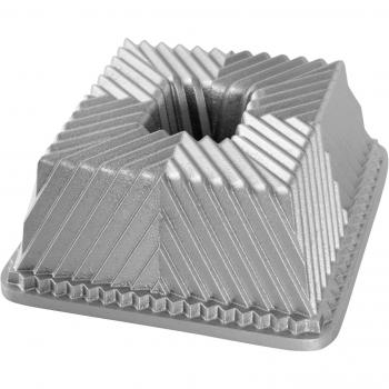 Nordicware Squared Bundt Pan 80537 by Nordic Ware