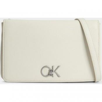 Calvin Klein Bandolera Slim Gris con Solapa y Broche