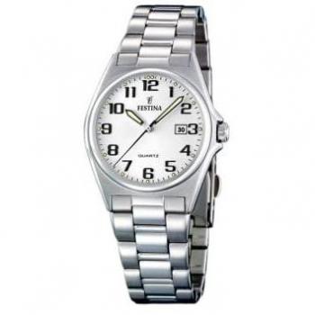 Reloj Festina Classics F16375/9 para Mujer con Esfera Plateada y Correa de Acero Plateado