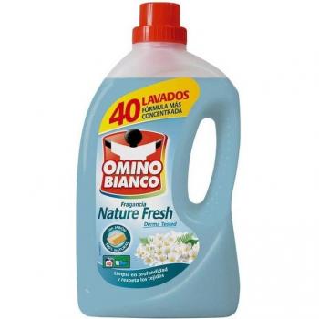 Detergente Líquido Omino Blanco Nature - Detergente líquido natural, fórmula biodegradable, sin fosfatos, con ingredientes de origen vegetal, eficaz en agua fría, apto para todo tipo de tejidos