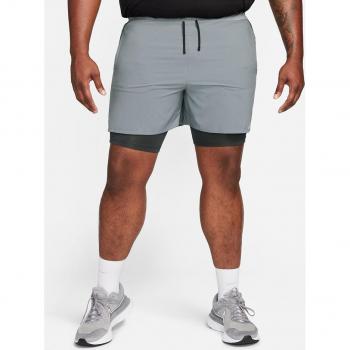 Short de hombre híbrido Dri-FIT 2 en 1 Nike Stride de 13 cm - Gris