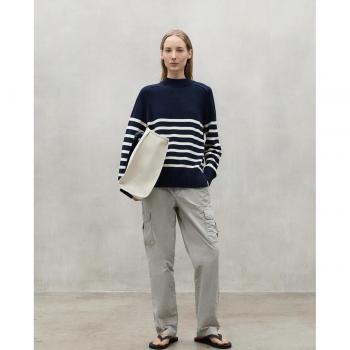 Jersey de mujer Molie marino confeccionado de forma sostenible por ECOALF