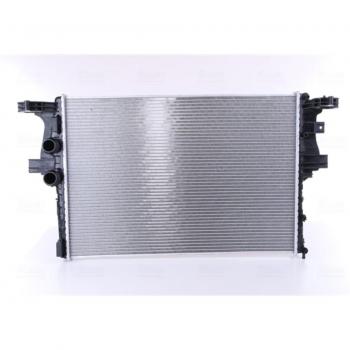 Radiador NISSENS 61988 para refrigeración del motor, compatible con vehículos específicos, fabricado en aluminio y plástico, diseño eficiente para optimizar la temperatura del motor, fácil instalación y alta durabilidad
