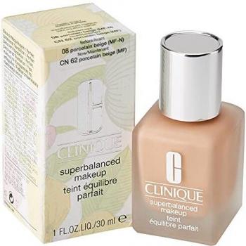 Clinique Superbalanced™ Makeup Silky Smooth Foundation 30 ml - Shade CN 62 Porcelain Beige