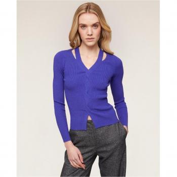 Jersey de mujer canalé con cuello de pico y detalle cut-out lateral