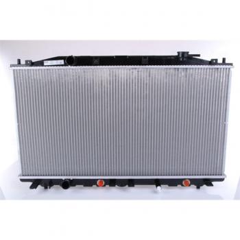 Radiador de refrigeración del motor Nissens 68138