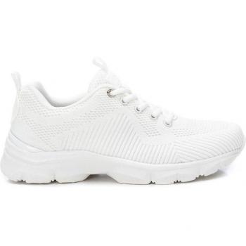 Zapatillas deportivas Xti 140003 blanco con diseño vegano y suela antideslizante