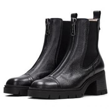 Botines Hispanitas HI243636 negro con suela track y cierre cremallera, tacón bloque