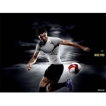 Cristiano Ronaldo Poster On Silk <47cm x 35cm, 19inch x 14inch> - Cartel de Seda - 20C089
