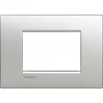 Placa Bticino Livinglight Air 3 Módulos Tech Metálica Color Gris