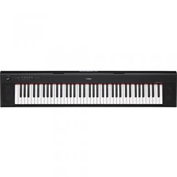 Yamaha NP-32B Piaggero - Teclado digital ligero, con 76 teclas de tipo piano con Pulsación Suave Graduada, función de grabación, conexión para auriculares y para pedal de sustain