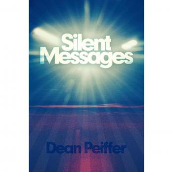 Silent Messages: A Comprehensive Guide to Nonverbal Communication in Paperback