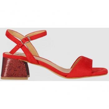 Chika10 Sandalias Melania 04 Rojo - Elegancia y estilo en cada paso