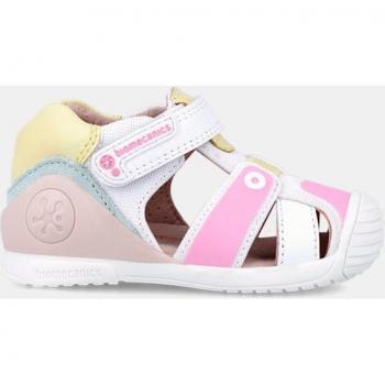 Sandalias Cerradas Biomecanics para Niña - Modelo 242154B