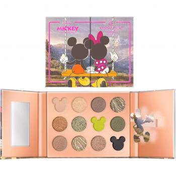 Essence Disney Mickey and Friends Eyeshadow Palette Shade Dreams Are Forever 10.2 g
