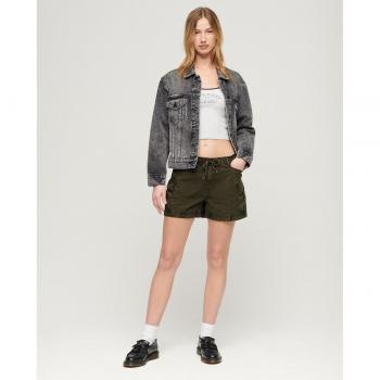 Short tipo cargo verde para mujer de Superdry