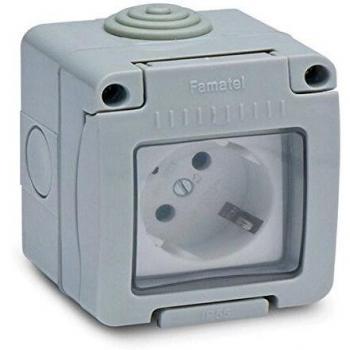 FAMATEL – Base | Enchufe de empotrar | Serie Garden | IP55 | Protección Infantil | A prueba de agua | Fácil de instalar este producto | Gris