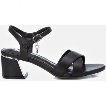 Sandalia de mujer Xti 142833 oro hebilla