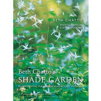 Beth Chatto's Shade Garden: Shade-Loving Plants for Year-Round Interest