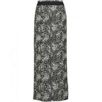 Le Temps des Cerises LUISA Women's 7/8 Slim Fit Fluid Trousers in Black