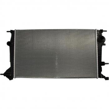 Radiador NISSENS 637617 para refrigeración del motor, compatible con vehículos específicos, fabricado en materiales de alta calidad, diseñado para un rendimiento óptimo en la refrigeración del motor y una instalación fácil