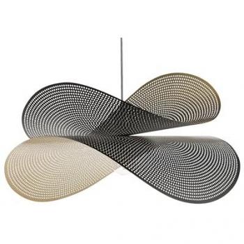 Lámpara Colgante de Metal Negro y Oro con Pantallas Curvas Perforadas Doyles