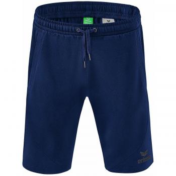 Pantalón corto Erima ESSENTIAL con tejido suave, diseño clásico, cinturilla elástica con cordón ajustable, dos bolsillos laterales y logotipo de la marca
