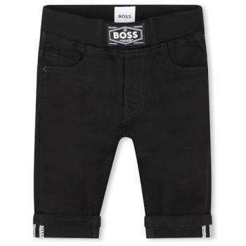 Pantalón Boss J51266 de diseño elegante y corte moderno