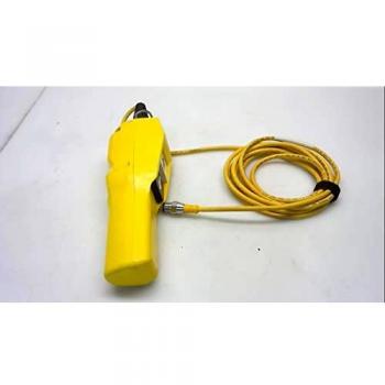 Estación de Control Colgante Schneider Electric XACA201, Plástica, 2 Pulsadores SPST, Dimensiones 52 x 295 x 71 mm, Fuerza de Accionamiento 13…15 N, Color Amarillo