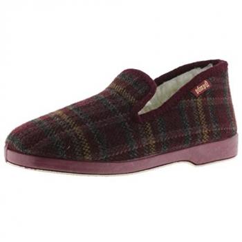 Wamba Comfortable Plaid Slippers with Fleece Lining and Matching Sole