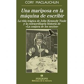 Una Mariposa En La Máquina De Escribir
