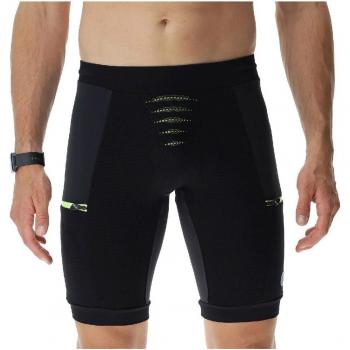 UYN - Pantalón corto de hombre Strides Running, ligero, transpirable, con tecnología de control de humedad, secado rápido, diseño ergonómico y ajuste cómodo