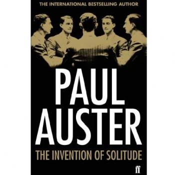Libro: The Invention of Solitude de Paul Auster, género: autobiografía/ensayo, características: 368 páginas, tapa blanda, ISBN 978-0-312-19849-5, publicado por el sello