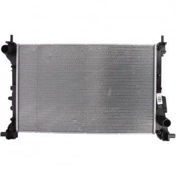 Radiador Denso DRM09007 - Componente de calidad OE para refrigeración de motor