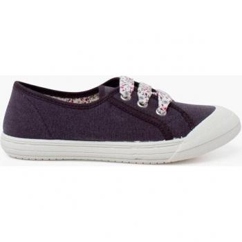 Zapatillas de lona para niños con punta de goma, características: material de lona, puntera reforzada de goma, cierre con cordones, diseño cómodo y ligero, suela antideslizante