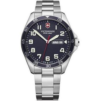 Victorinox Field Watch Reloj para Hombre Analógico de Cuarzo con Brazalete de Acero Inoxidable V241851