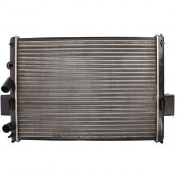 Radiador de refrigeración del motor Nissens 61975