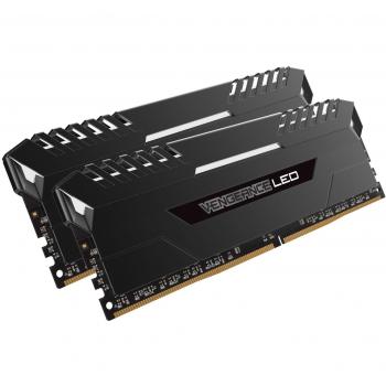 Corsair Vengeance LED - Kit de Memoria Entusiasta de 32 GB