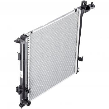 Radiador de refrigeración del motor NRF 53164, compatible con diversos modelos de vehículos, fabricado en materiales de alta calidad para una óptima transferencia de calor, diseño eficiente que asegura un rendimiento adecuado del sistema de refrigerac