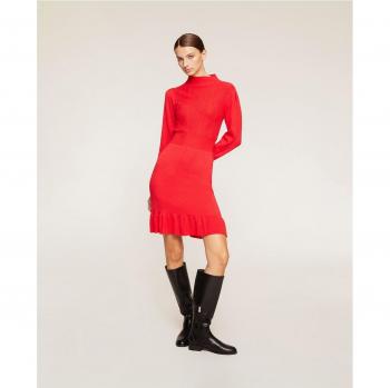 Vestido corto de punto con trenzas